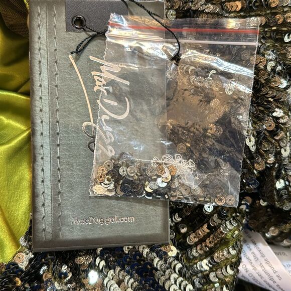 Mac Duggal Sequined High Round Neckline Stunning Dress embellished size 16 - Picture 14 of 14